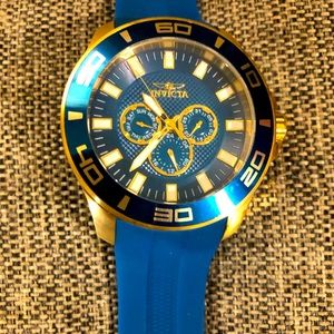 Invicta Men’s Watch excellent condition only worn a few times!